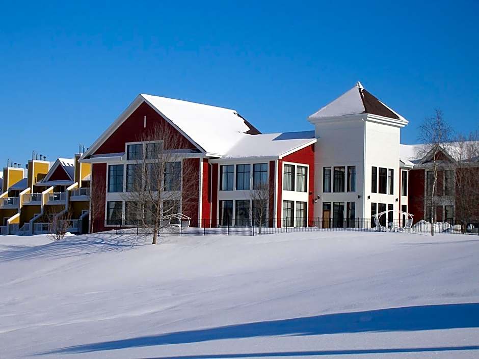 Estrimont Suites & Spa