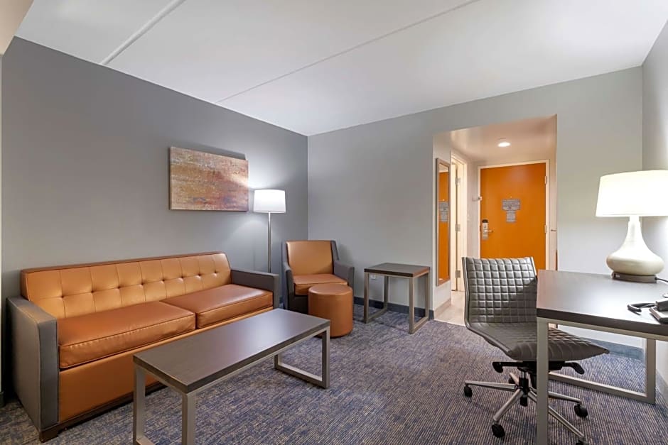 Best Western Plus McAllen Airport Hotel