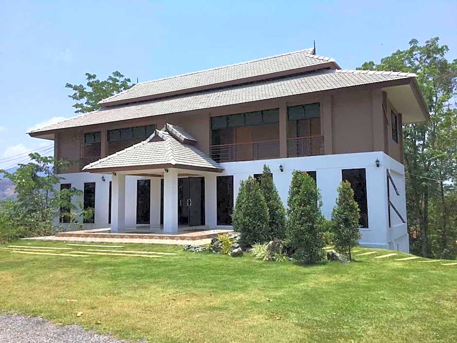 Chiang Khong Hill Resort