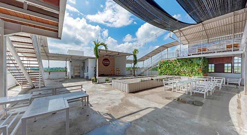 Urbanview Hotel The Tang Balikpapan by RedDoorz