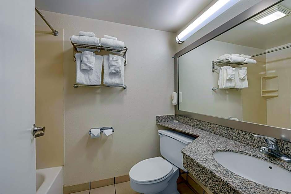 Quality Inn Enola - Harrisburg