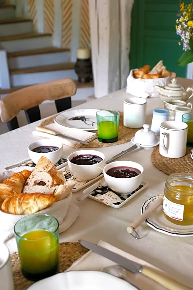 L'Orme Blanchet petit-déjeuner inclus