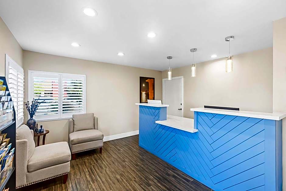 Travelodge by Wyndham Santa Rosa Wine Country