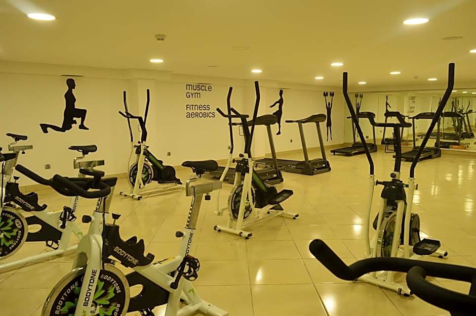 Prestige Hotel & Spa