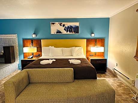 King Room with Jacuzzi