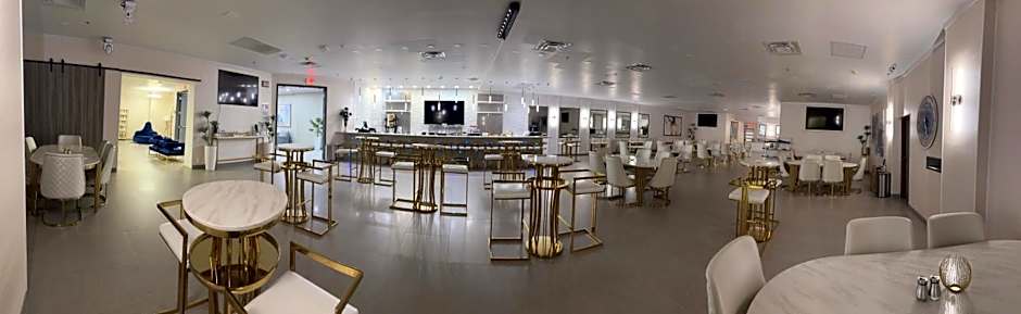 Ramada by Wyndham DFW Airport