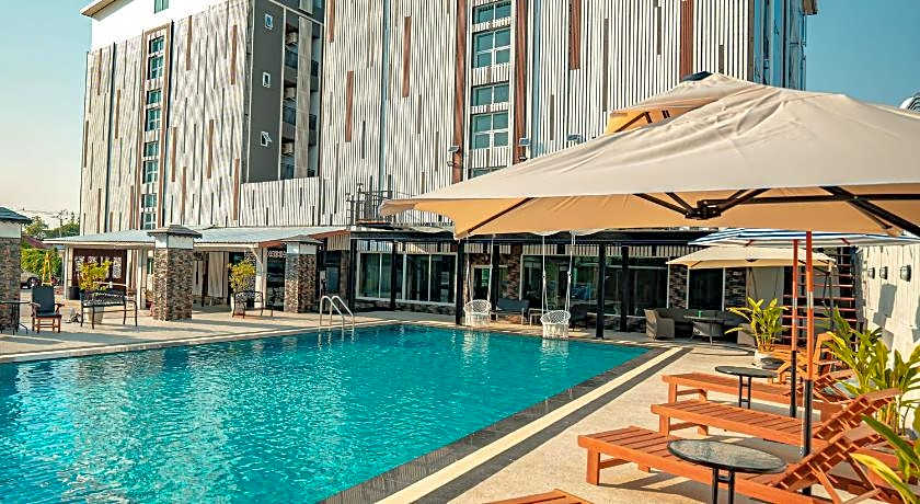 Blue Sky Residence Airport