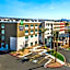 Holiday Inn Express and Suites Lake Havasu London Bridge By IHG