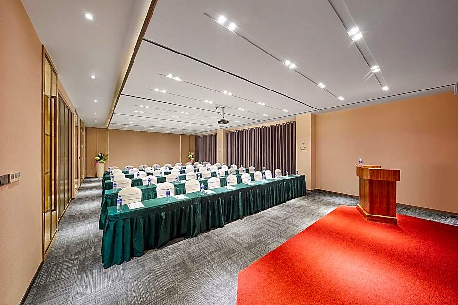 Lavande Hotel Guangzhou Baiyun International Airport