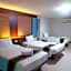 Convenient Grand Plus Hotel Suvarnabhumi