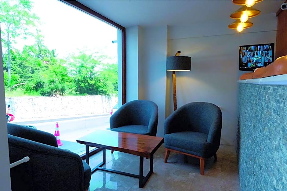 VARYANT HOTEL