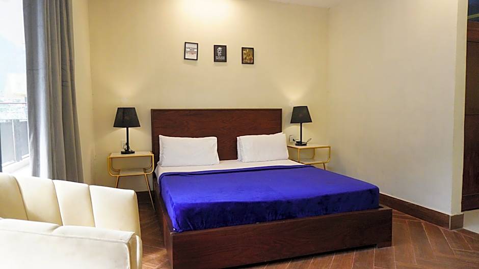 Photo 1 of 4 of Family Suite