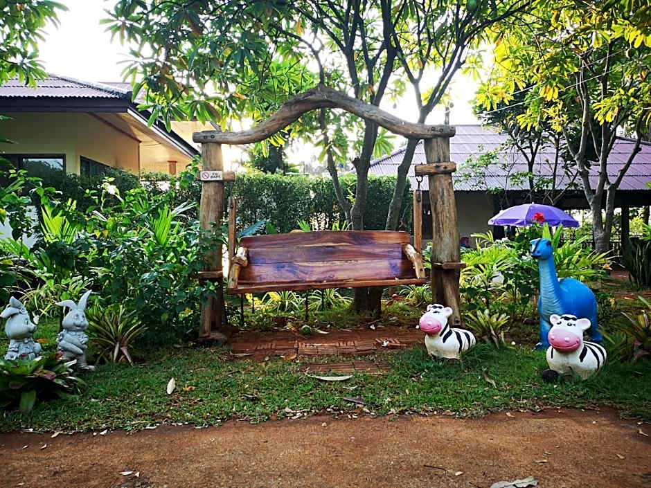 Sea Breeze @ Koh Mak