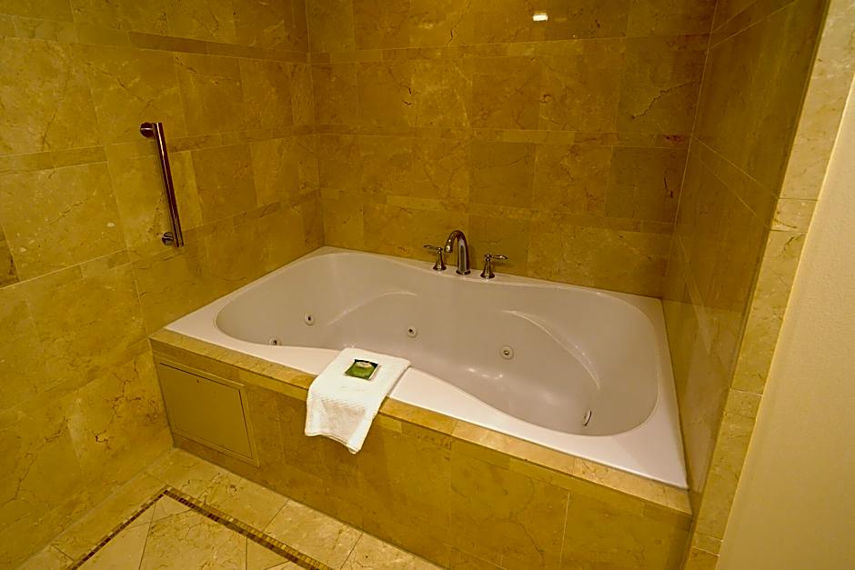 Heavenly Village Condos - Grand Residence