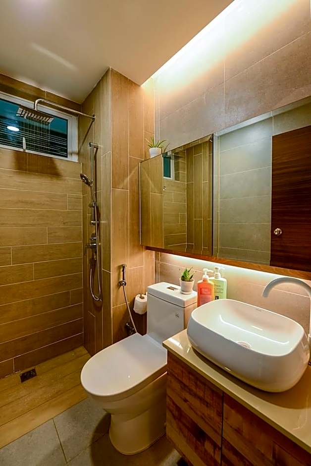 Kuah Town Service Suite Apartment @ Century Suria