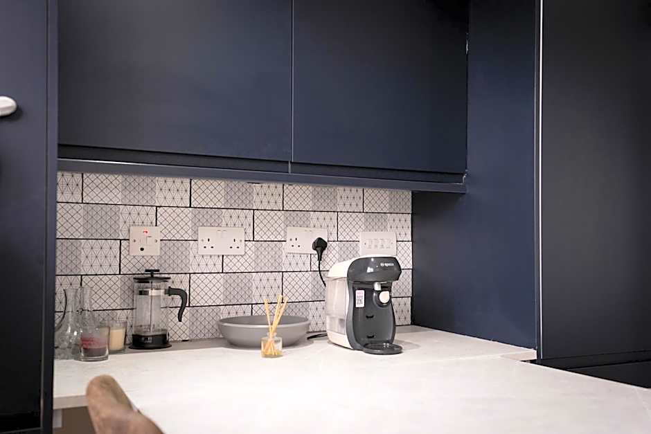 Luxurious London Studios