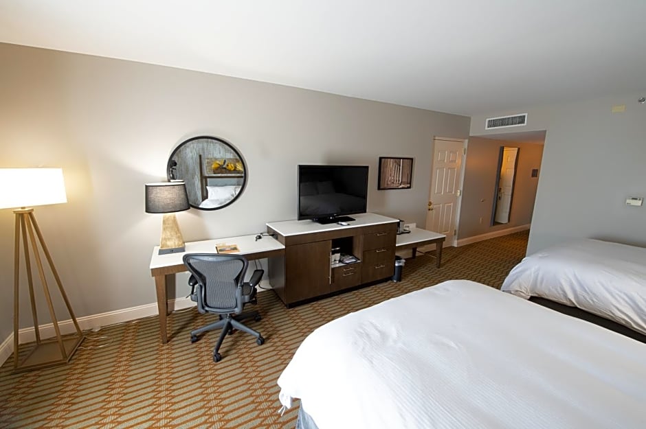 Virginia Crossings Hotel, Tapestry Collection by Hilton
