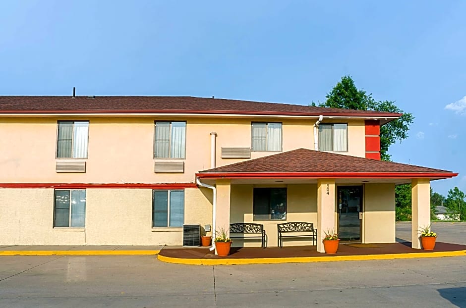 Econo Lodge Lansing - Leavenworth