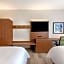 Holiday Inn Express & Suites Santa Ana - Orange County By IHG