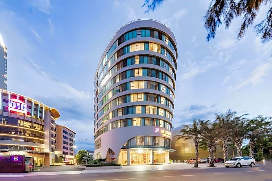 DIC Star Landmark Hotel and Apartment