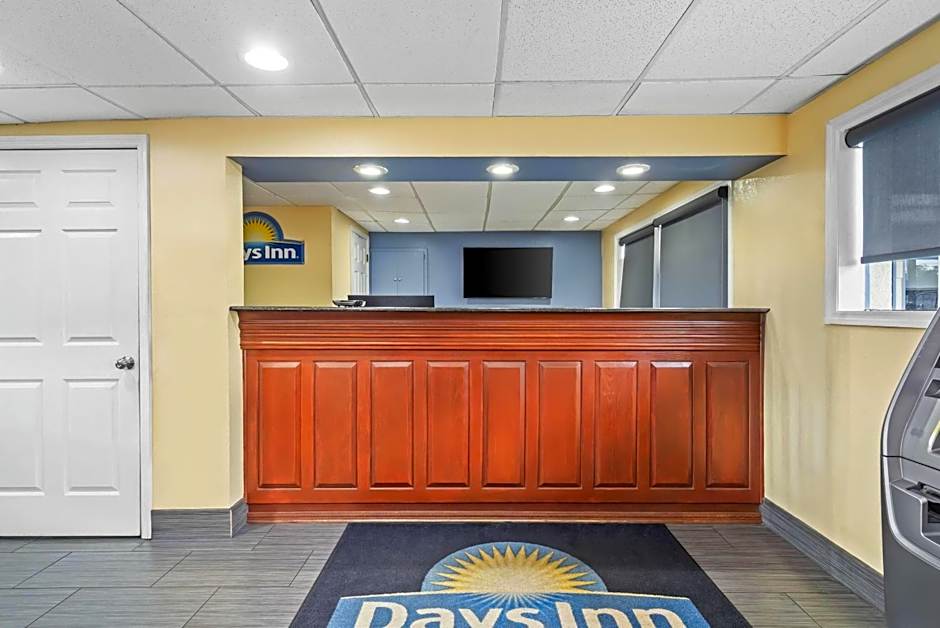 Days Inn by Wyndham Jacksonville NC