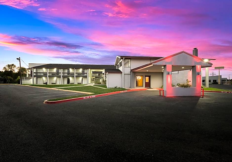 Red Roof Inn Madisonville