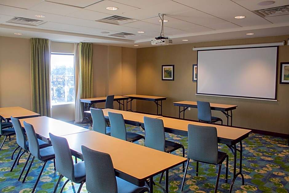 Hampton Inn By Hilton & Suites Big Rapids, Mi