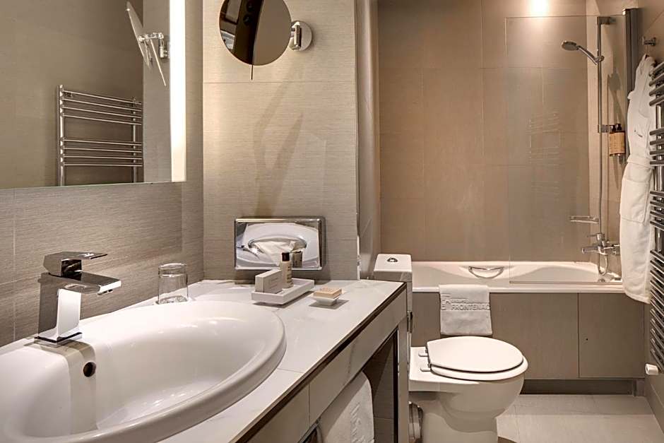 Rochester Champs-Elysees Hotel