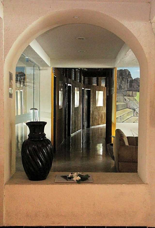 Hotel Suites Elia Noemi