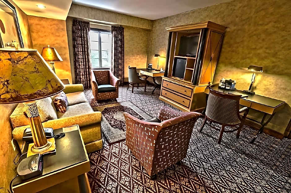 The Bertram Inn & Conf Ctr, A Trademark Collection Hotel