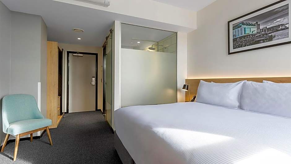 Oaks Wellington Hotel