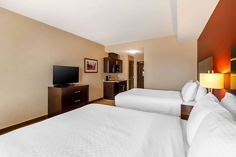 Best Western Plus Kindersley Hotel