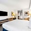 Best Western Plus Westgate Inn & Suites