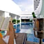 Wyndham Guayaquil, Puerto Santa Ana