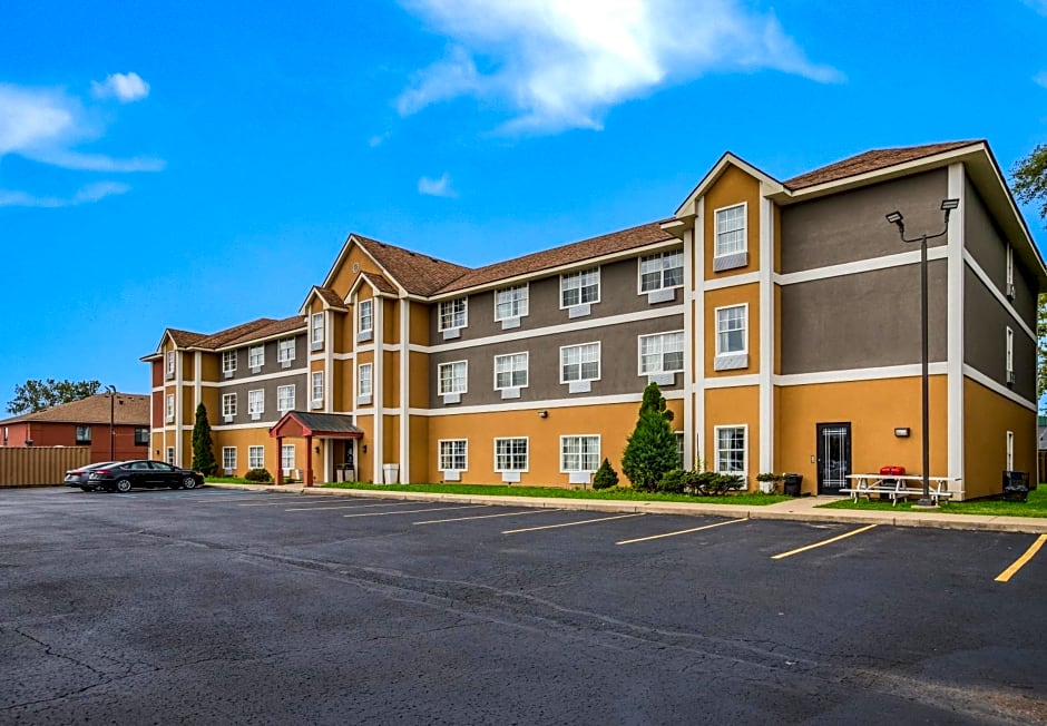 Americas Best Value Inn & Suites Three Rivers