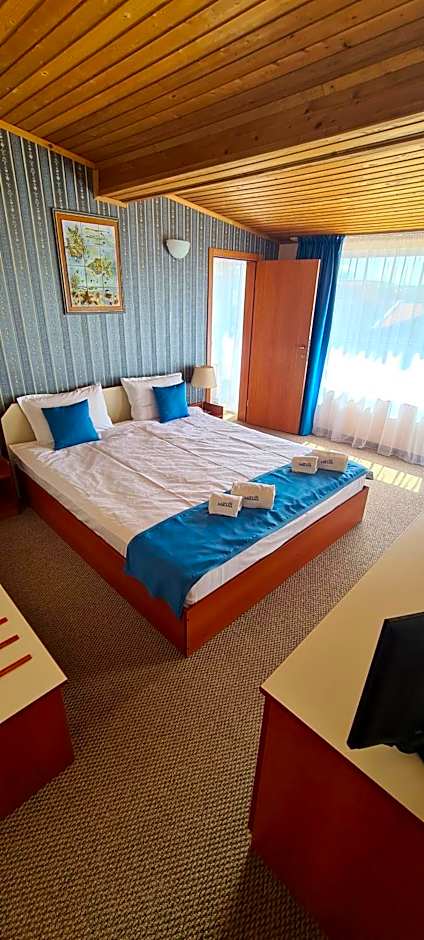 Mirana Family Hotel