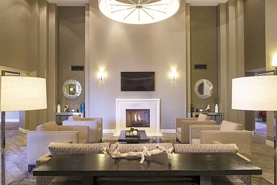 DoubleTree by Hilton Laurel