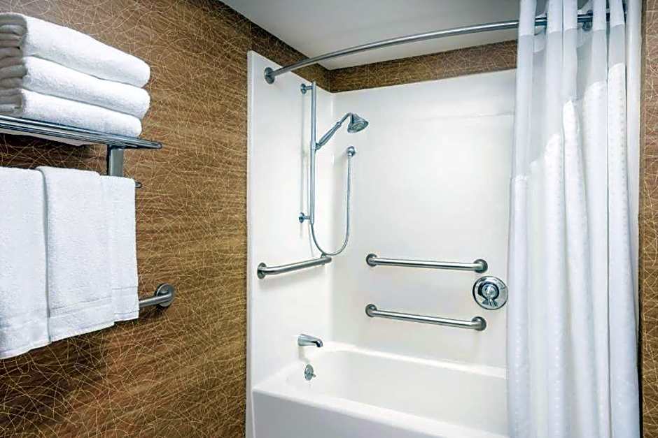 Garner Hotel Brockton - Boston by IHG