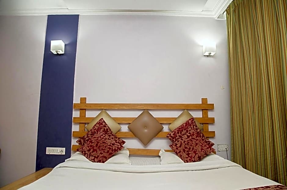 Hotel Maneck Residency