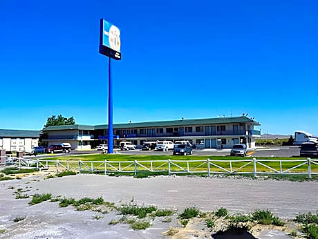 Motel 6 Wells