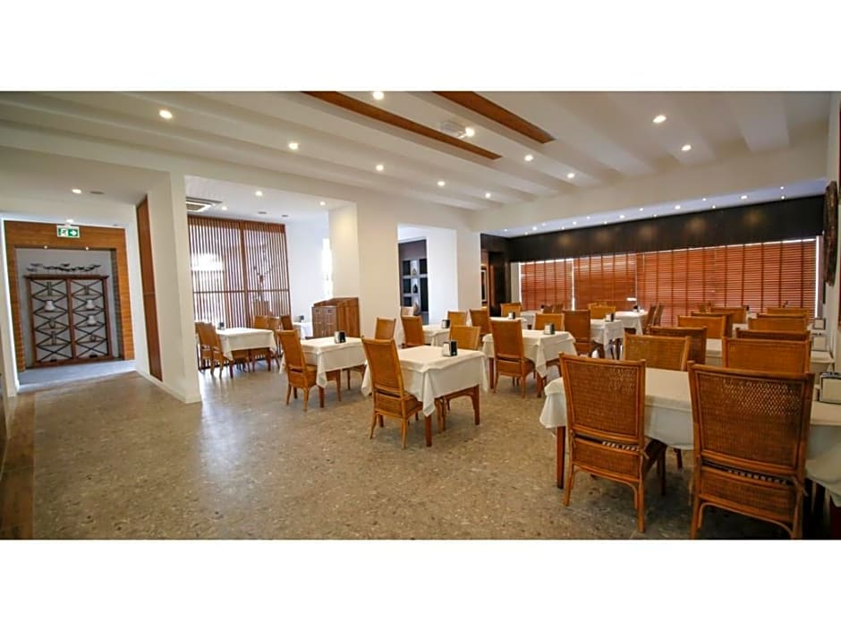 Munamar Beach Residence