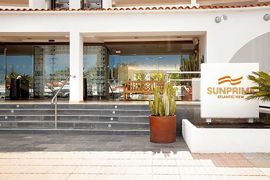 Sunprime Atlantic View Suite & Spa