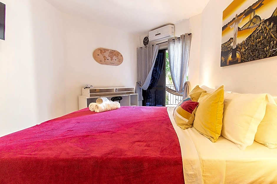 Perto da praia c/ Piscina!