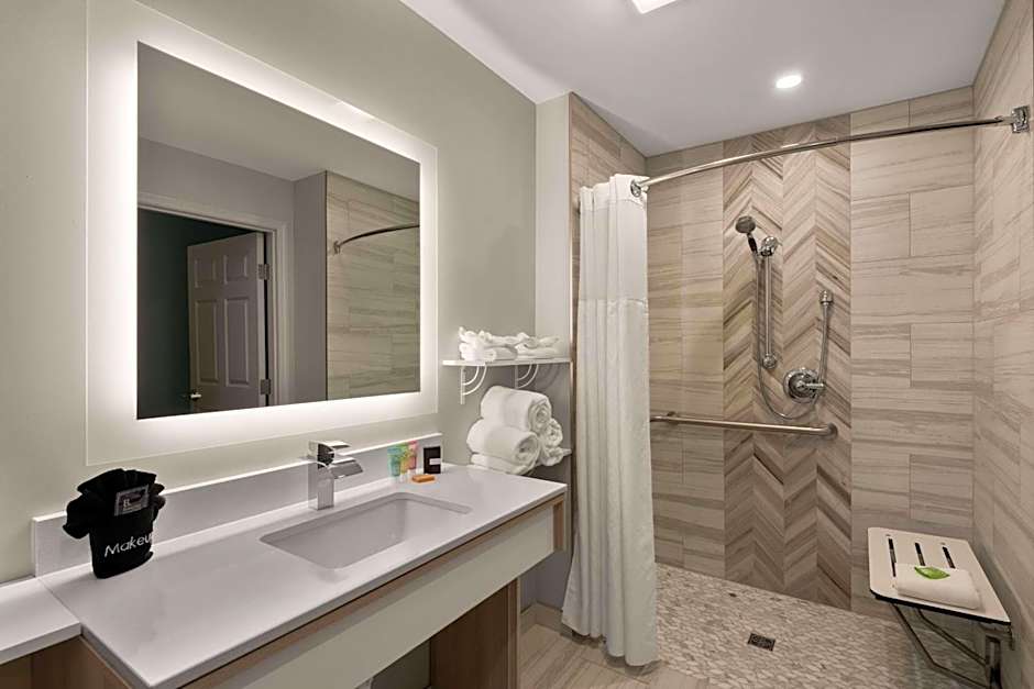 Wyndham Garden Galena Hotel & Day Spa