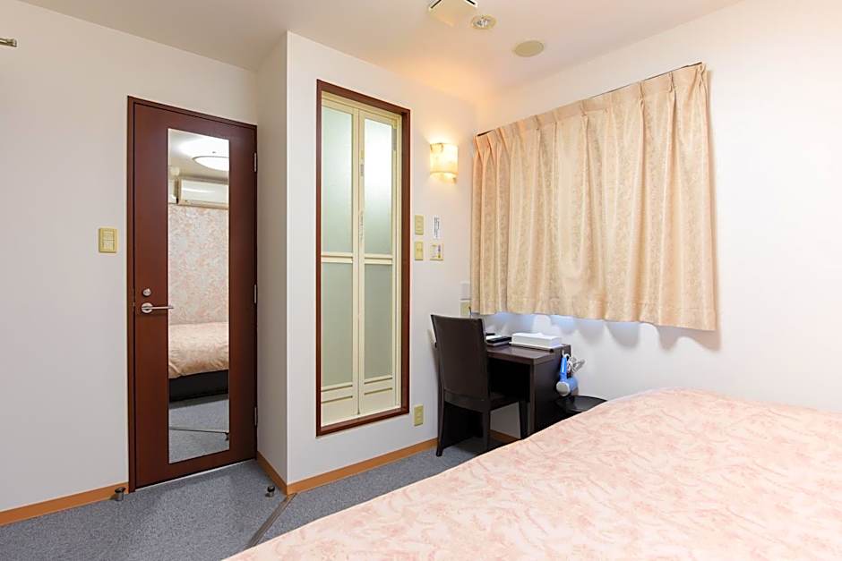 Otsuka Town Hotel