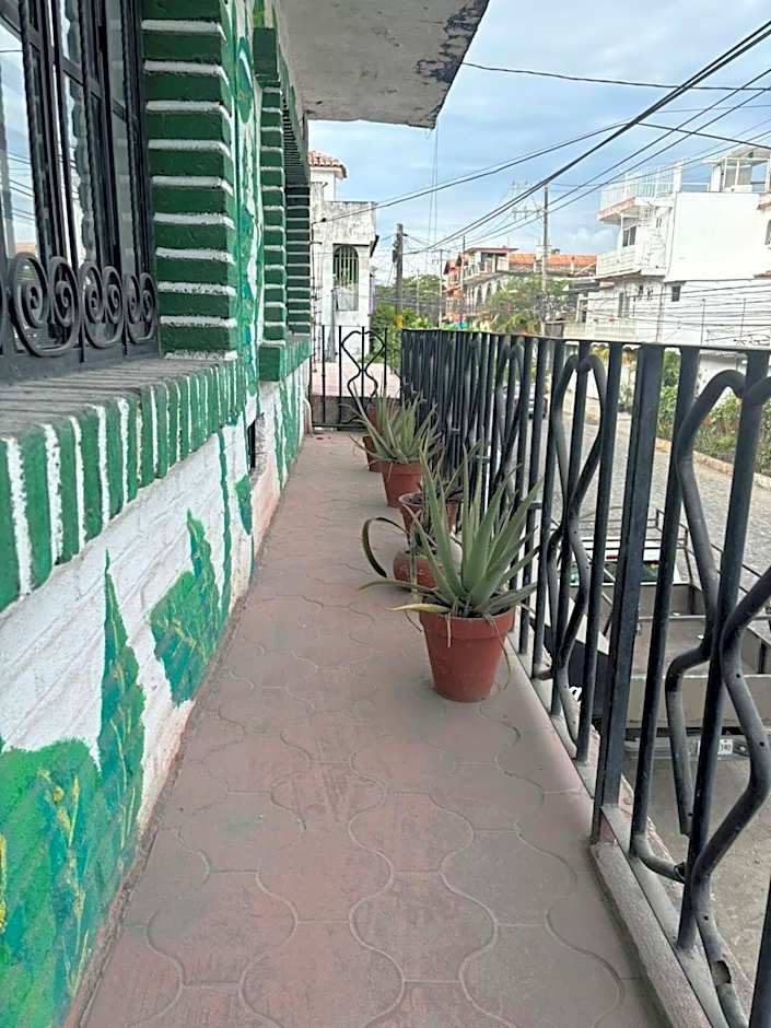 Canova Hostel & Pizza