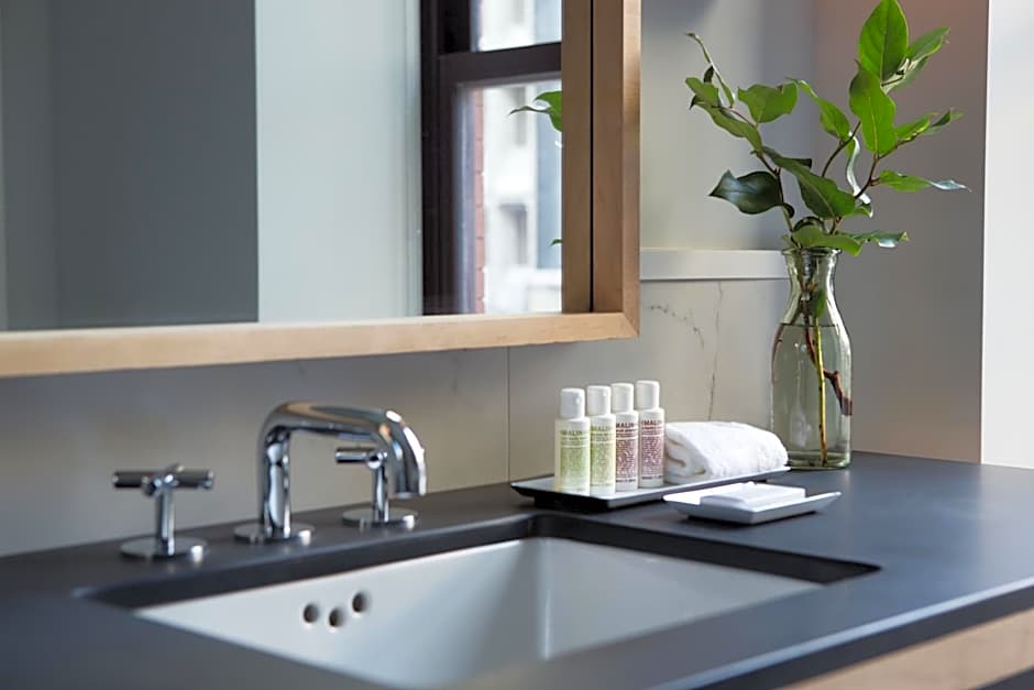 Kimpton Schofield Hotel By IHG