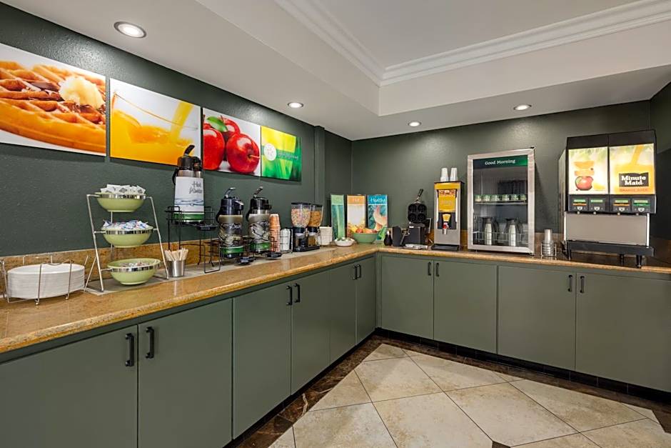 Quality Inn Lake Elsinore