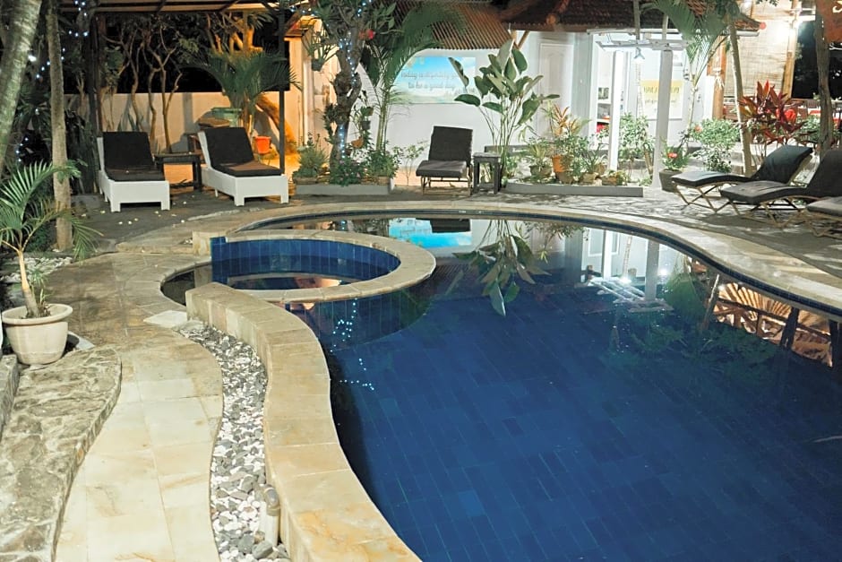 Lovina Vibes Hotel