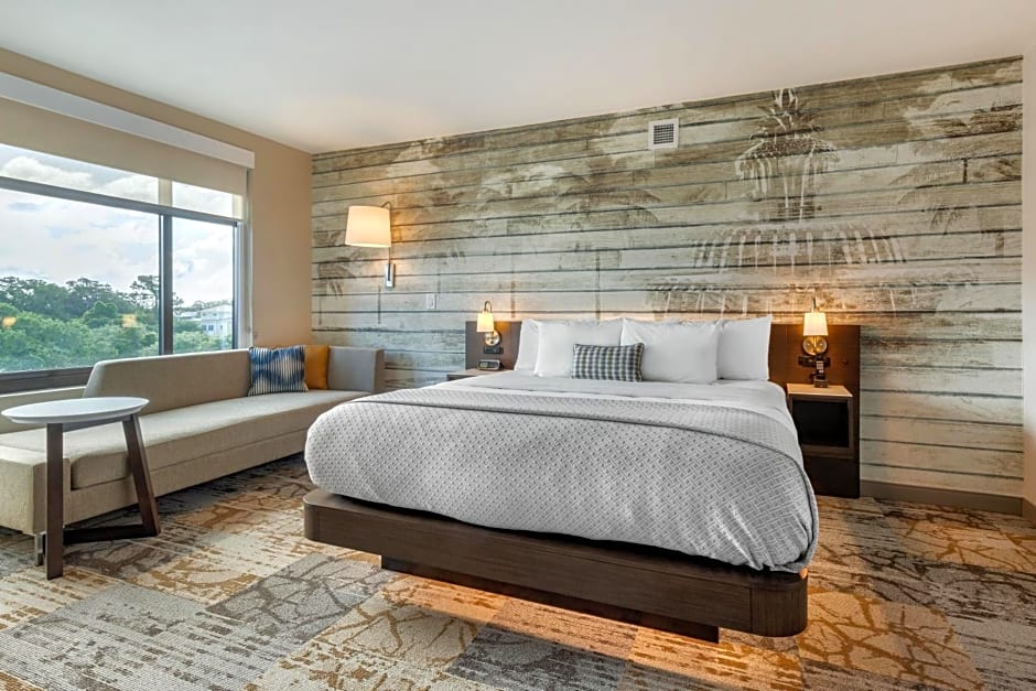 Cambria Hotel Charleston Riverview